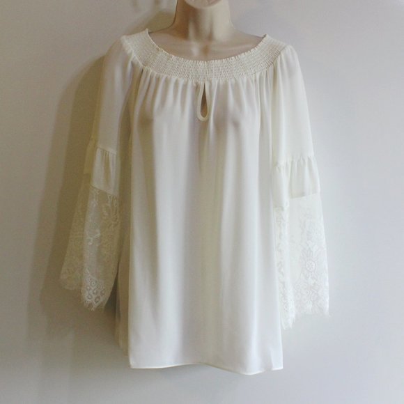 Cato Woman's Ivory Lace Top Size M - Picture 1 of 9